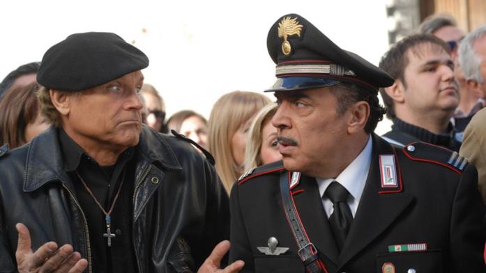 Don Matteo 12: tutto sulla nuova stagione Una scena di Don Matteo con Terence Hill e Nino Frassica