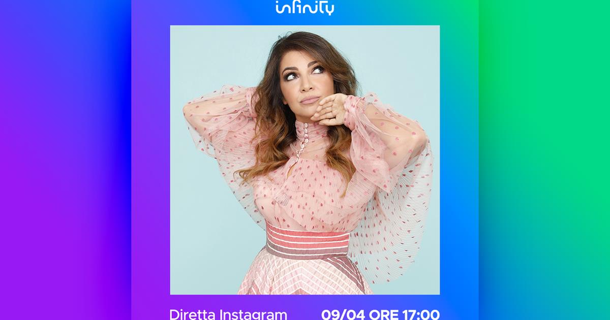 Cristina D Avena Appuntamento Su Instagram Per Parlare Coi Fan