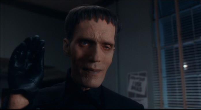 Carel Struycken interpreta Lurch Il celebre Lurch