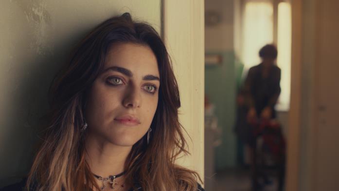 Miriam Leone ne L'Amore a domicilio Una scena de L'Amore a domicilio