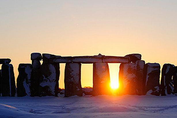 Le antiche civiltà festeggivano il solstizio d'inverno con rituali e costruzioni per la "rinascita" del Sole solstizio d'inverno