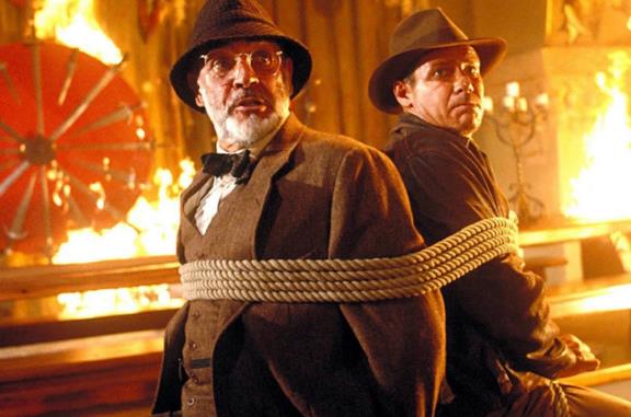 Sean Connery ed Harrison Ford in una scena tratta da Indiana Jones e l’Ultima Crociata