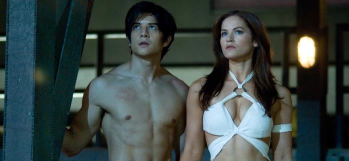 Kelly Overton è Christie in Tekken - Il Film Christie Monteiro/Kelly Overton nel film Tekken