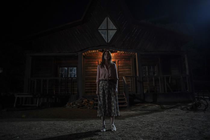 A Classic Horror Story è l'horror da non perdere a luglio su Netflix: trailer e trama Matilda Lutz in una scena del film A Classic Horror Story