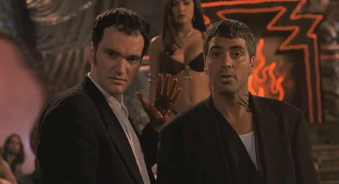 Tarantino, Clooney e Hayek in una scena di Dal Tramonto all'alba