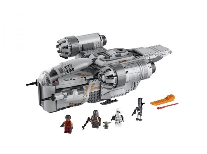I set LEGO di The Mandalorian sono disponibili (e c'è anche il Bambino!) Il Razor Crest LEGO con i personaggi della serie The Mandalorian