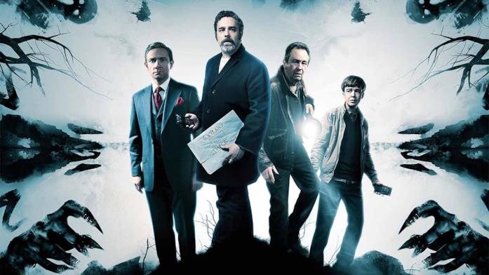 Immagine promozionale di Ghost Stories Martin Freeman, Andy Nyman, Paul Whitehouse e Alex Lawther in un'immagine promozionale di Ghost Stories