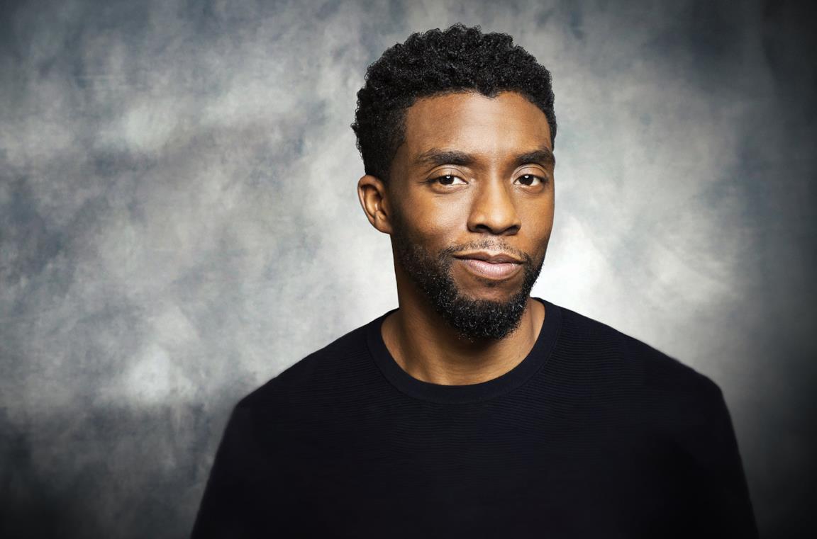 Chadwick Boseman nel poster del documentario A Tribute for a King