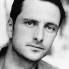 Nicholas Gleaves