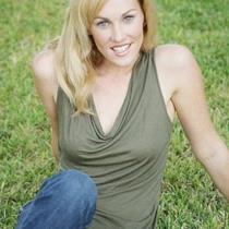 Aurelia Riley