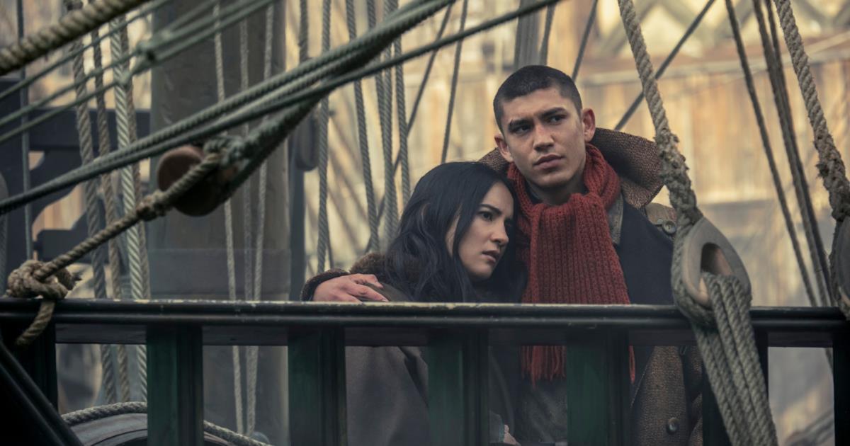 Tenebre e ossa il destino di Alina e dei Corvi nel finale di stagione