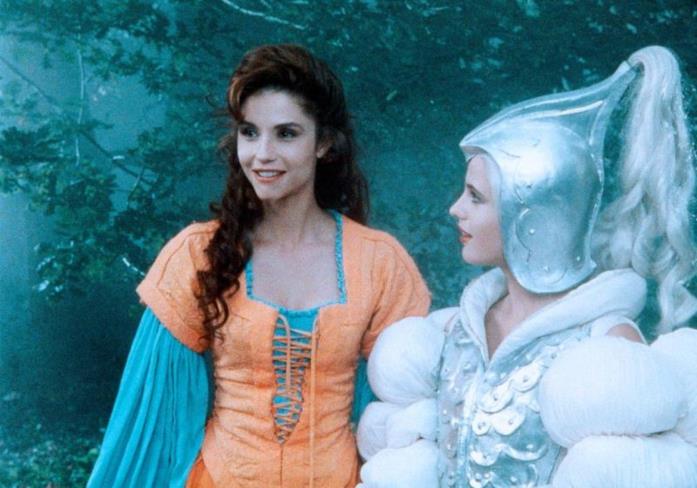 Una scena di Fantaghirò 2 con Alessandra Martines Alessandra Martines in Fantaghirò 2