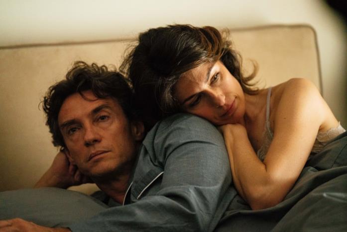 Luce dei tuoi occhi: la nuova fiction con Anna Valle e Giuseppe Zeno Anna Valle è Irene ne La Compagnia del Cigno
