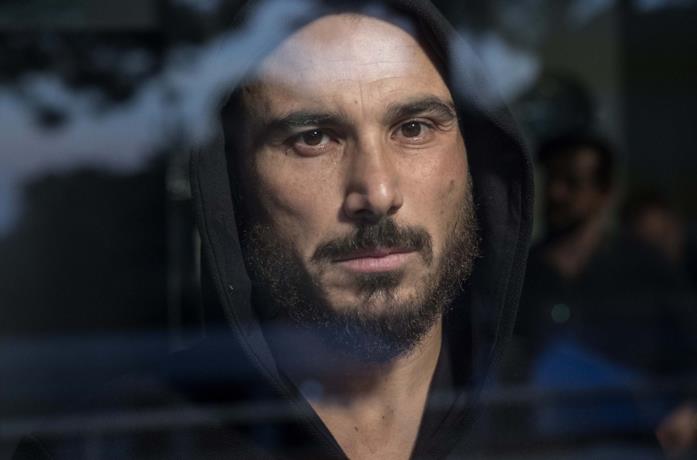 Un primo piano di Francesco Di Leva nel film Il sindaco del Rione Sanità