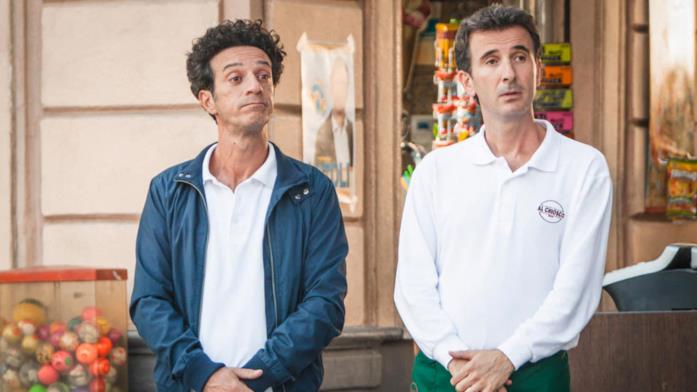 Ficarra e Picone in una scena de L'ora legale Ficarra e Picone ne L'ora legale