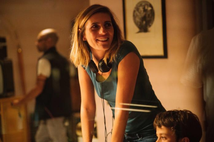 Maledetta primavera: il trailer, la trama e il cast del film di Elisa Amoruso Elisa Amoruso sul set del film Maledetta primavera