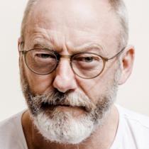 Liam Cunningham