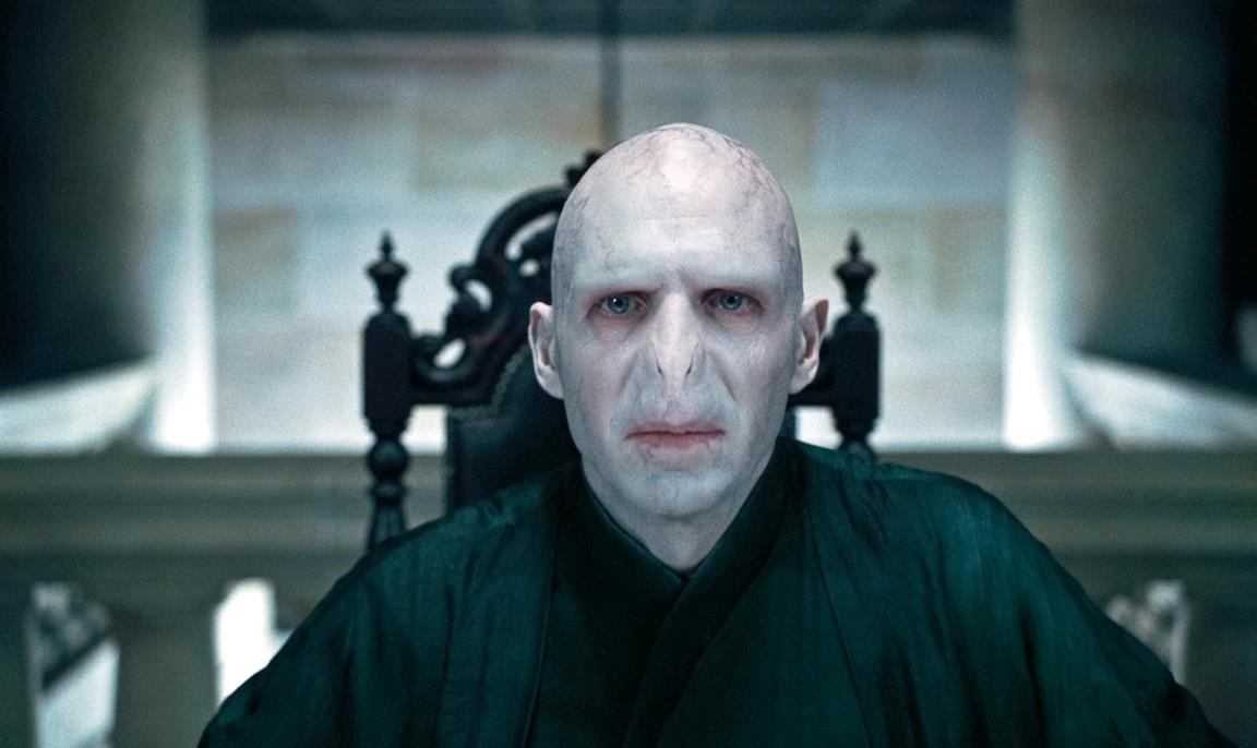 Ralph Fiennes è Voldemort