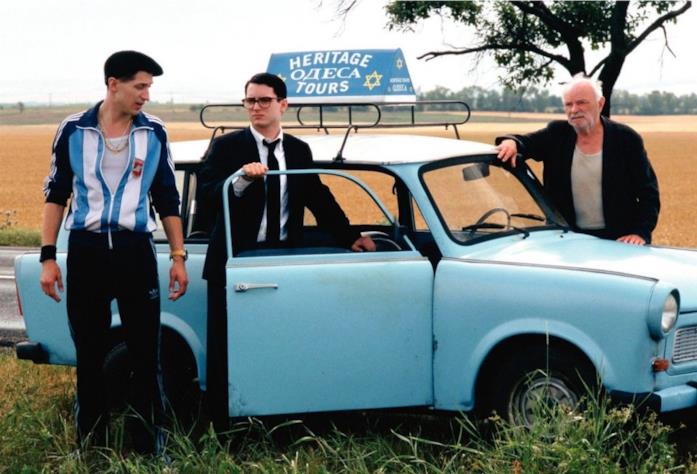 Ogni cosa è illuminata: i tre protagonisti in viaggio Ogni cosa è illuminata: i tre protagonisti