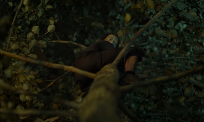 The Fall, il nuovo corto horror di Jonathan Glazer Una scena del cortometraggio The Fall di Jonathan Glazer