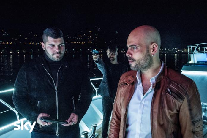 Gomorra - 5 stagione I protagonisti di Gomorra su una barca