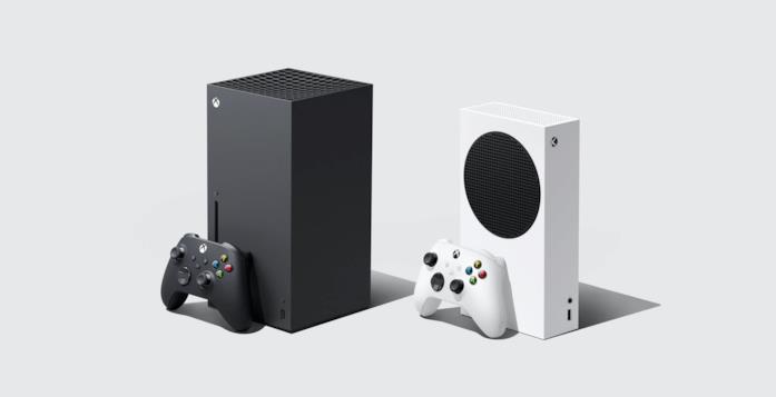 Xbox Series X e Xbox Series S A sinistra Xbox Series X, a destra Xbox Series S