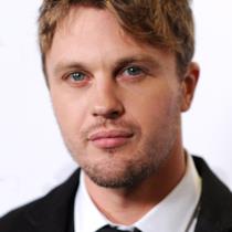 Michael Pitt