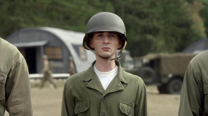 Skinny Steve era di salute molto cagionevole Steve Rogers, ancora smilzo, si arruola nel primo Captain America