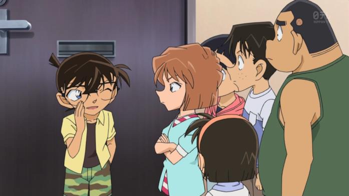 Conan e i suoi amici indagano sul nuovo caso Conan insieme ai Giovani Detective