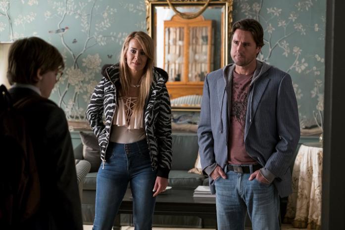 Sarah Paulson e Luke Wilson in una scena de Il Cardellino Sarah Paulson e Luke Wilson in una scena tratta da Il Cardellino