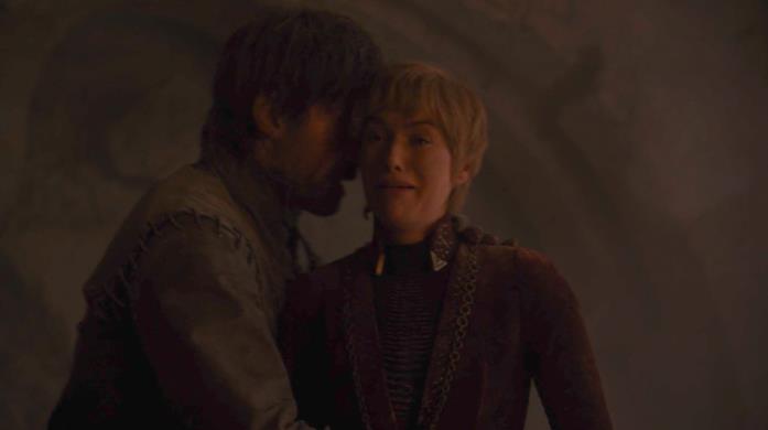 Game of Thrones, Lena Headey rivela: in una scena tagliata, Cersei avrebbe perso il bambino Nikolaj Coster-Waldau e Lena Headey nella scena di morte di Jaime e Cersei Lannister