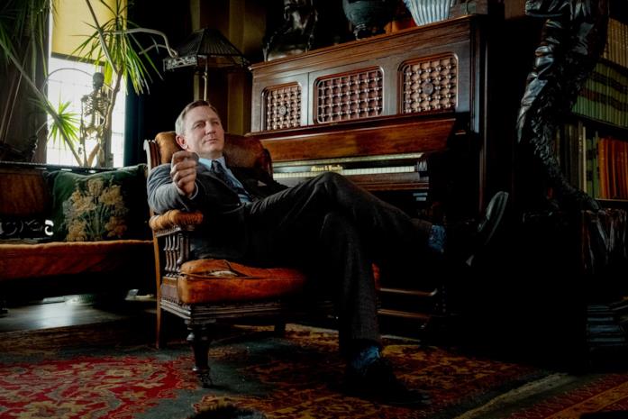Daniel Craig Daniel Craig nei panni del detective Blanc
