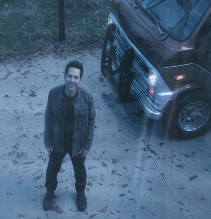 Scott Lang e le particelle Pym di Endgame Paul Rudd in una scena di Avengers: Endgame