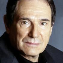 Robert Hossein