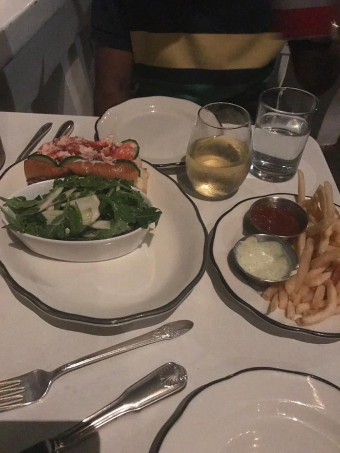 Aziz Ansari molestie La cena di Ansari con la ragazza