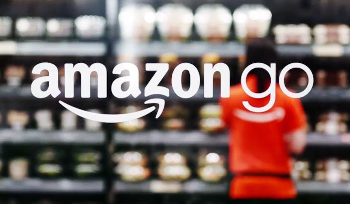 Il logo di Amazon Go nel negozio di Seattle