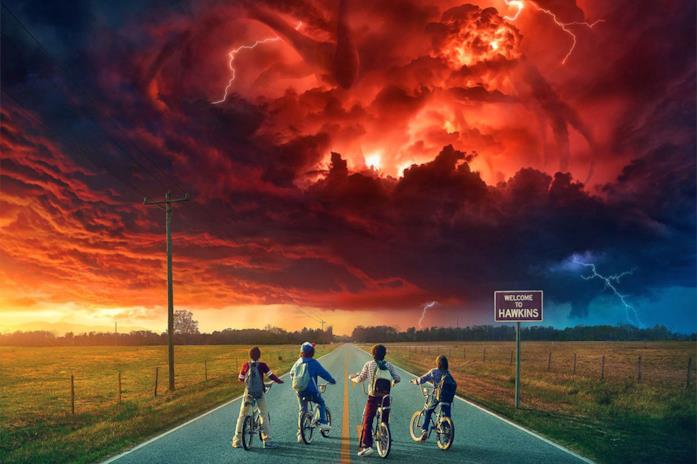 I giovani protagonisti di Stranger Things e la terribile creatura del Sottosopra