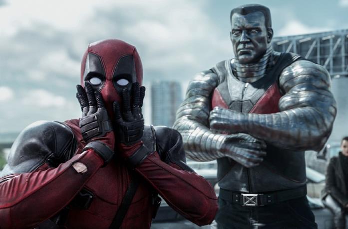 Ryan Reynolds in una scena del film Deadpool