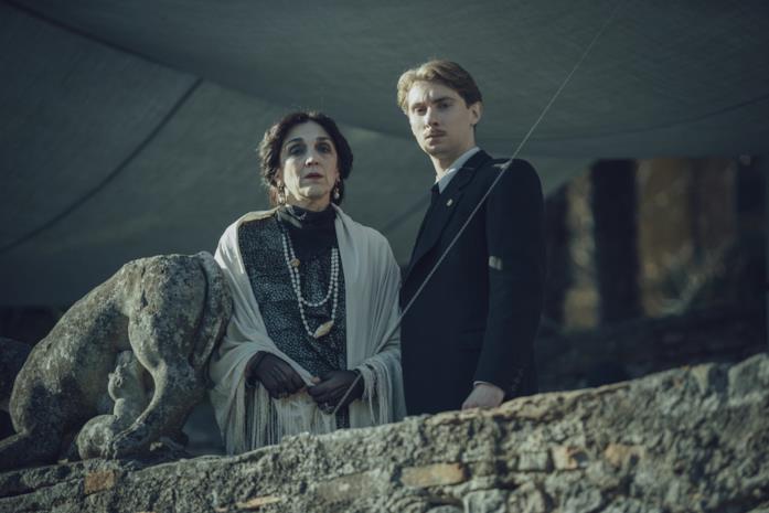 Il cattivo poeta Luisa Baccara e Giovanni Comini