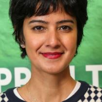 Rakhee Thakrar