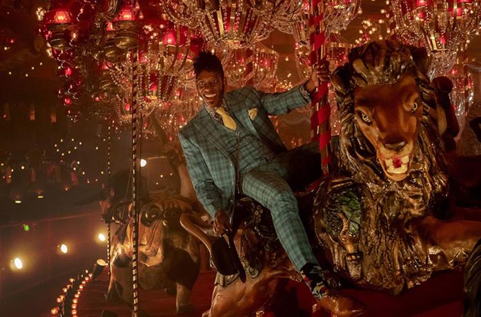 Orlando Jones è Mr. Nancy in american Gods