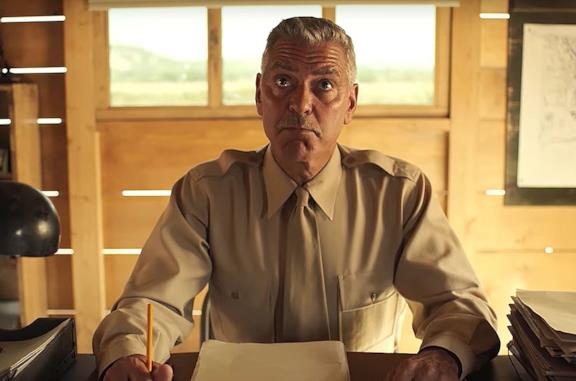 Catch-22: la maratona della miniserie di e con George Clooney