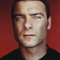 Liev Schreiber