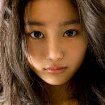 Shiori Kutsuna