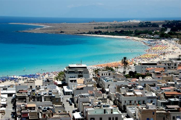 Tutte le location della fiction di Rai 1 Màkari Una splendida visuale su San Vito Lo Capo