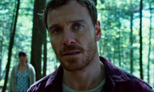 Michael Fassbender Fassbender in una foresta