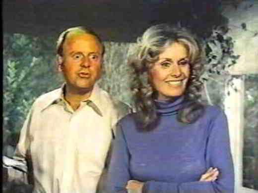 La famiglia Bradford Tom e Joan Bradford in una scena de La famiglia Bradford
