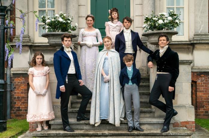 Il cast della serie Netflix Bridgerton al completo