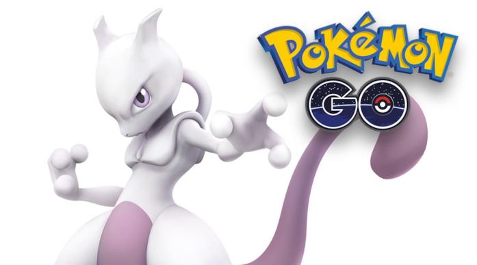 Mewtwo posa con il logo di Pokémon GO
