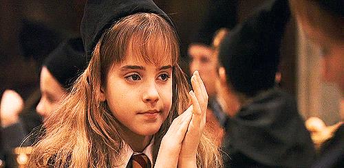 Emma Watson in una scena del primo Harry Potter